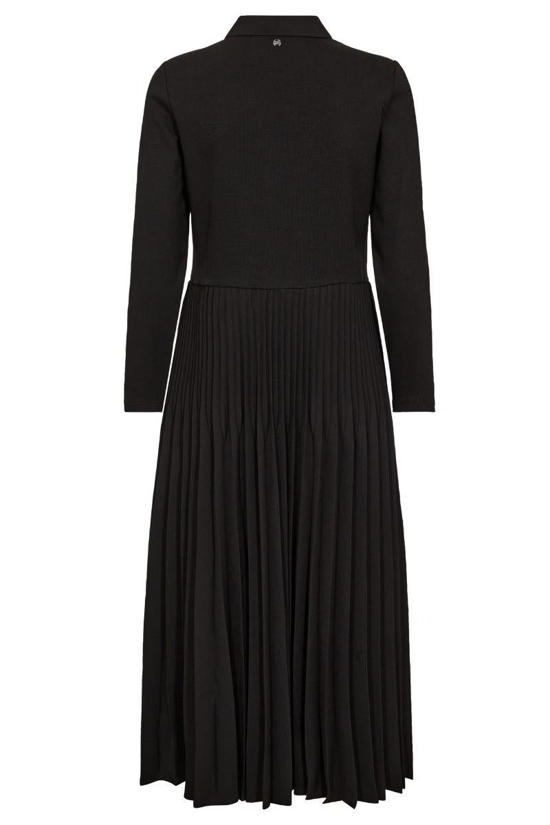 Maike Pleat Dress | Black | Kjole fra Mos Mosh
